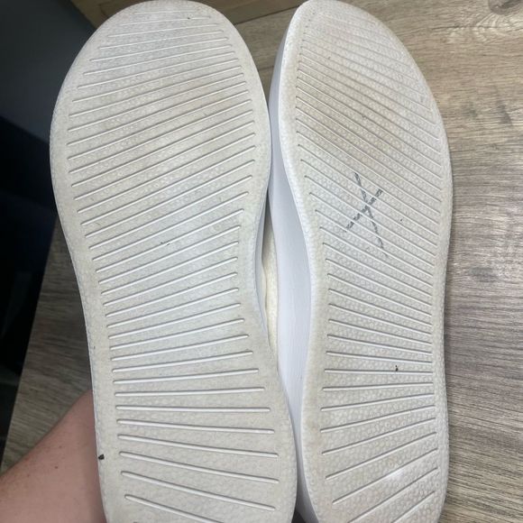 Allbirds Men’s White Wool Lounger Slip on Shoes - Picture 2 of 8